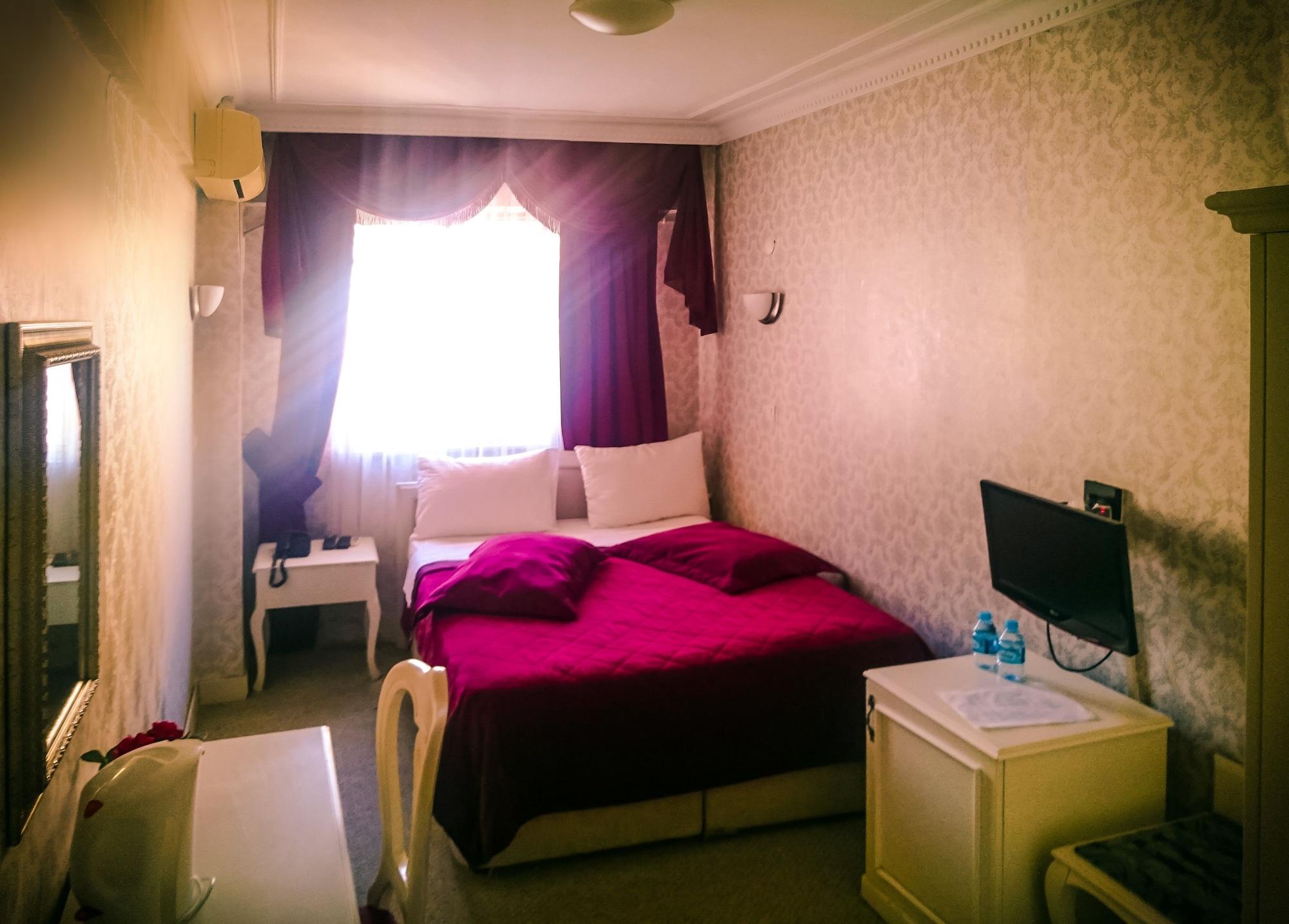 Miss Royal & Hotel Istambul