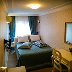 Aleph Hotel