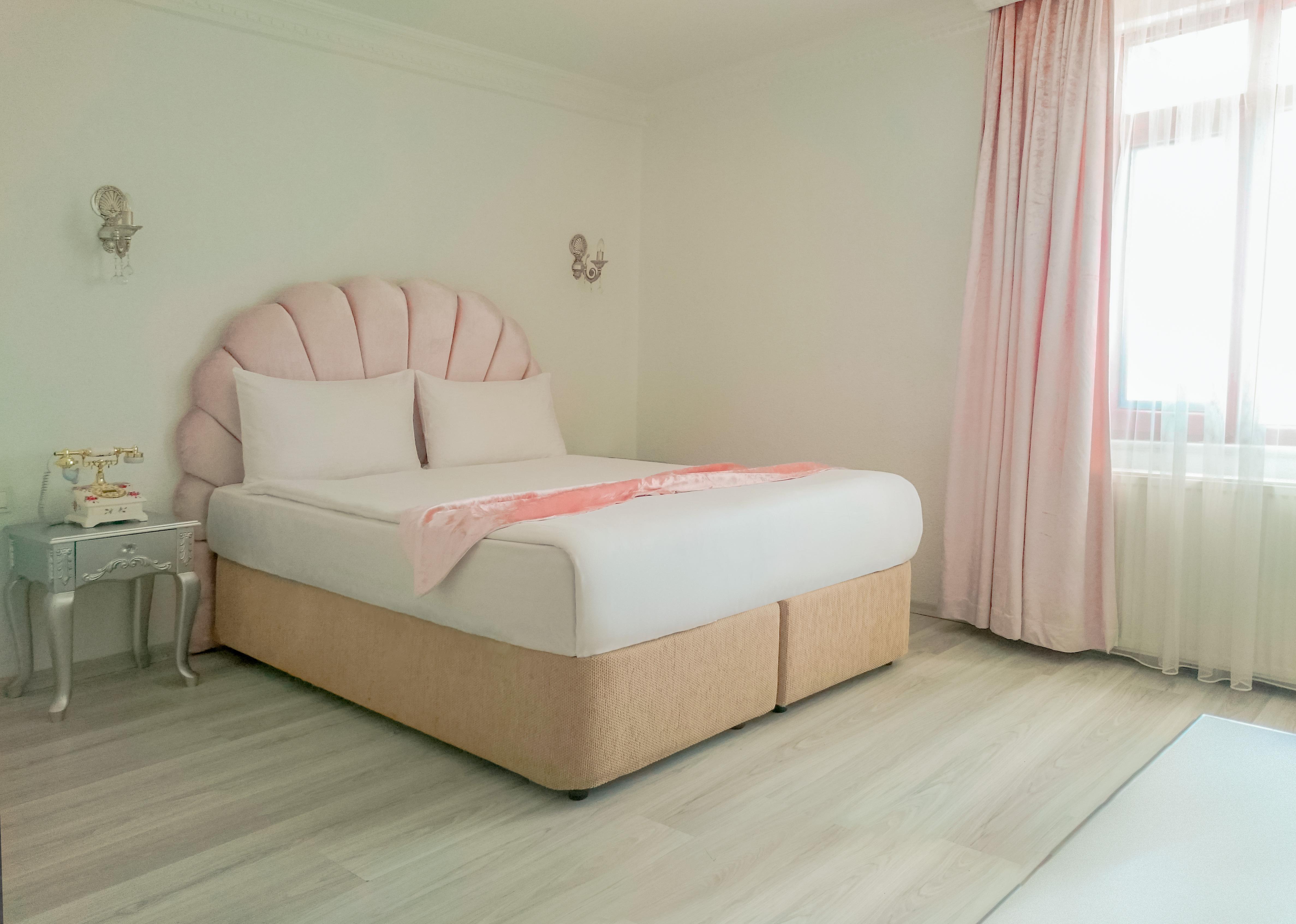 Hotel Aleph
